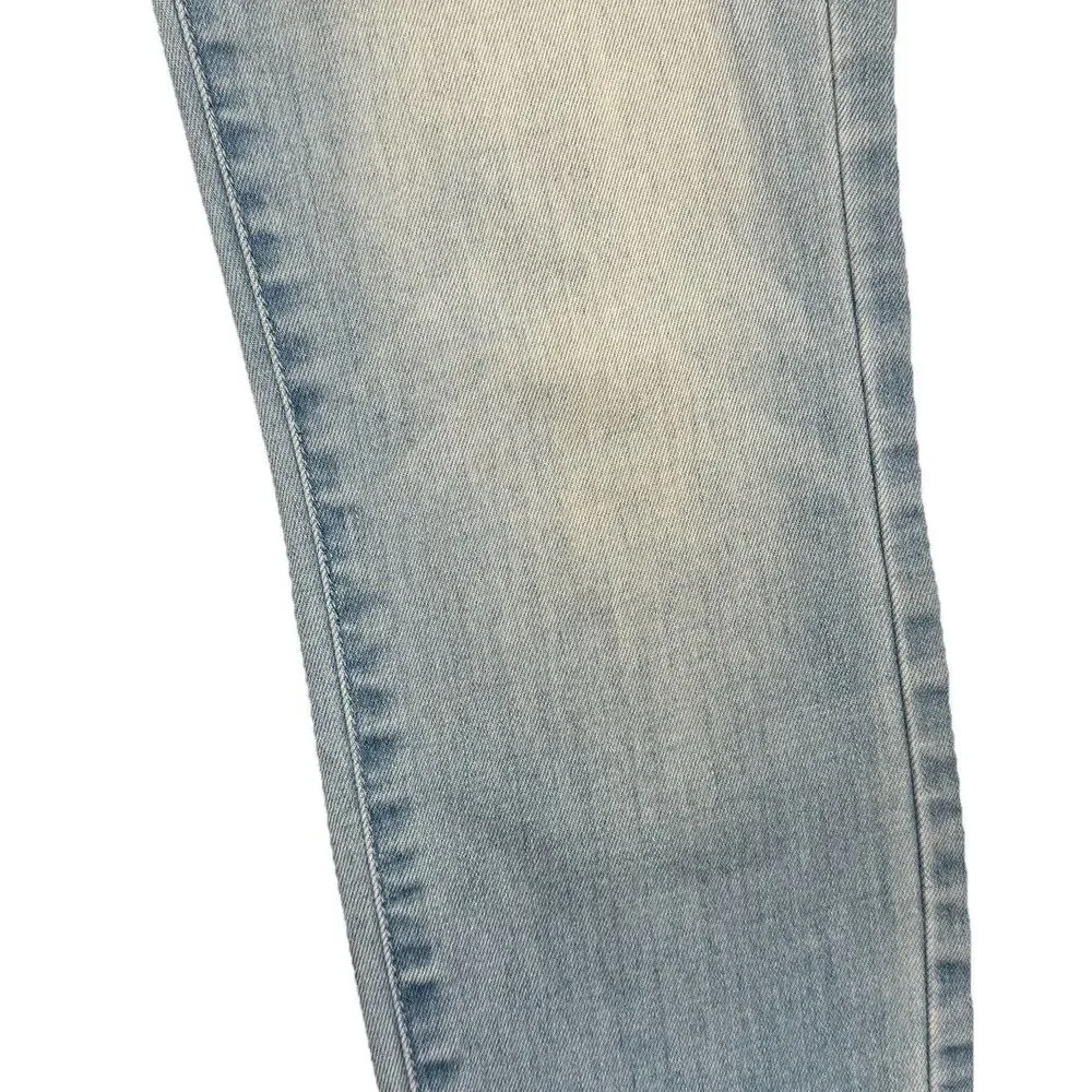 Women's Light Blue Jeans - Picture 7 of 10